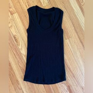 Woolx Sloane Merino Scoop neck tank M Black